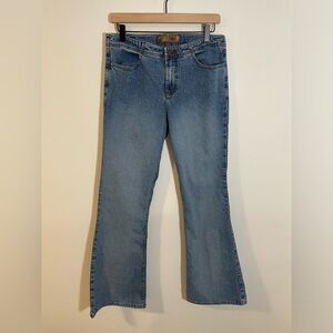Vintage LEI Throwback Denim Jeans Flare Leg Size 11 Lighter Wash Y2K
